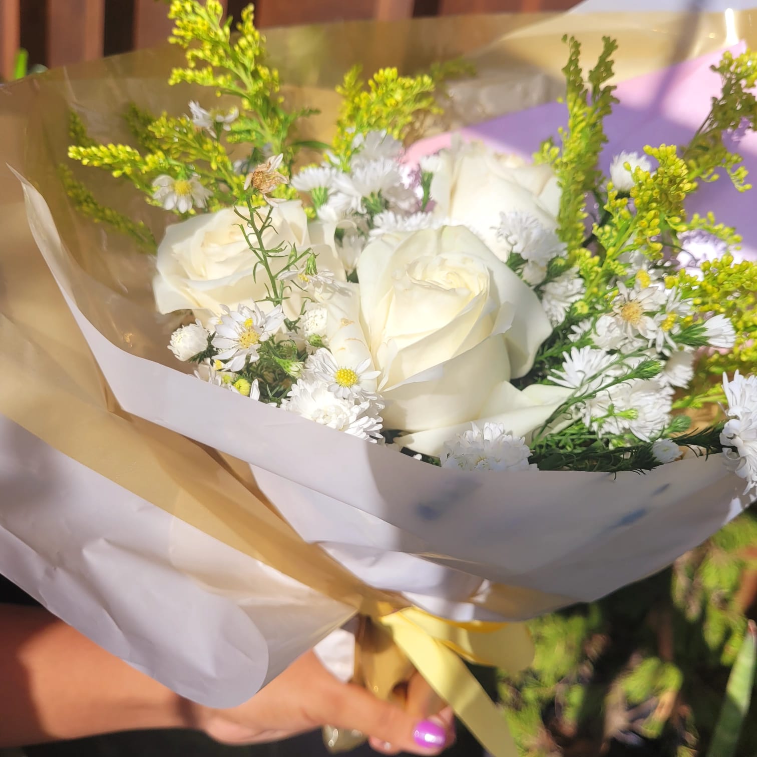 ramalhete 03 rosas brancas